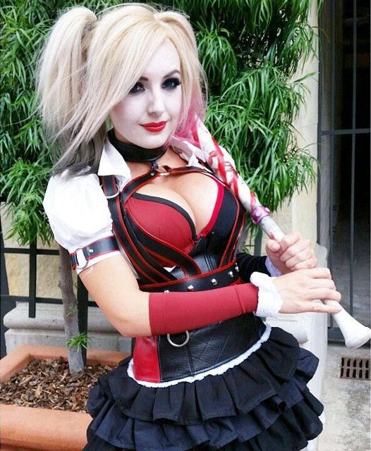 Harley Quinn Cosplay