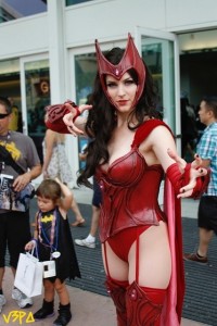 Scarlet Witch Cosplay Costume